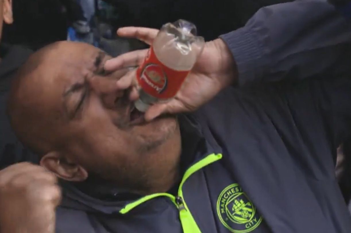 Miliony wyświetleń w Wielkiej Brytanii. O tym kibicu jest głośno