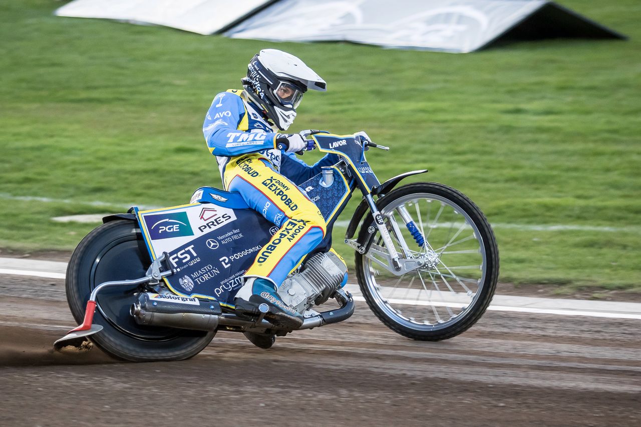 Żużel. Corrida w Opolu. Dwanaście powtórek biegów, dziesięć wykluczeń i triumf Kawczyńskiego