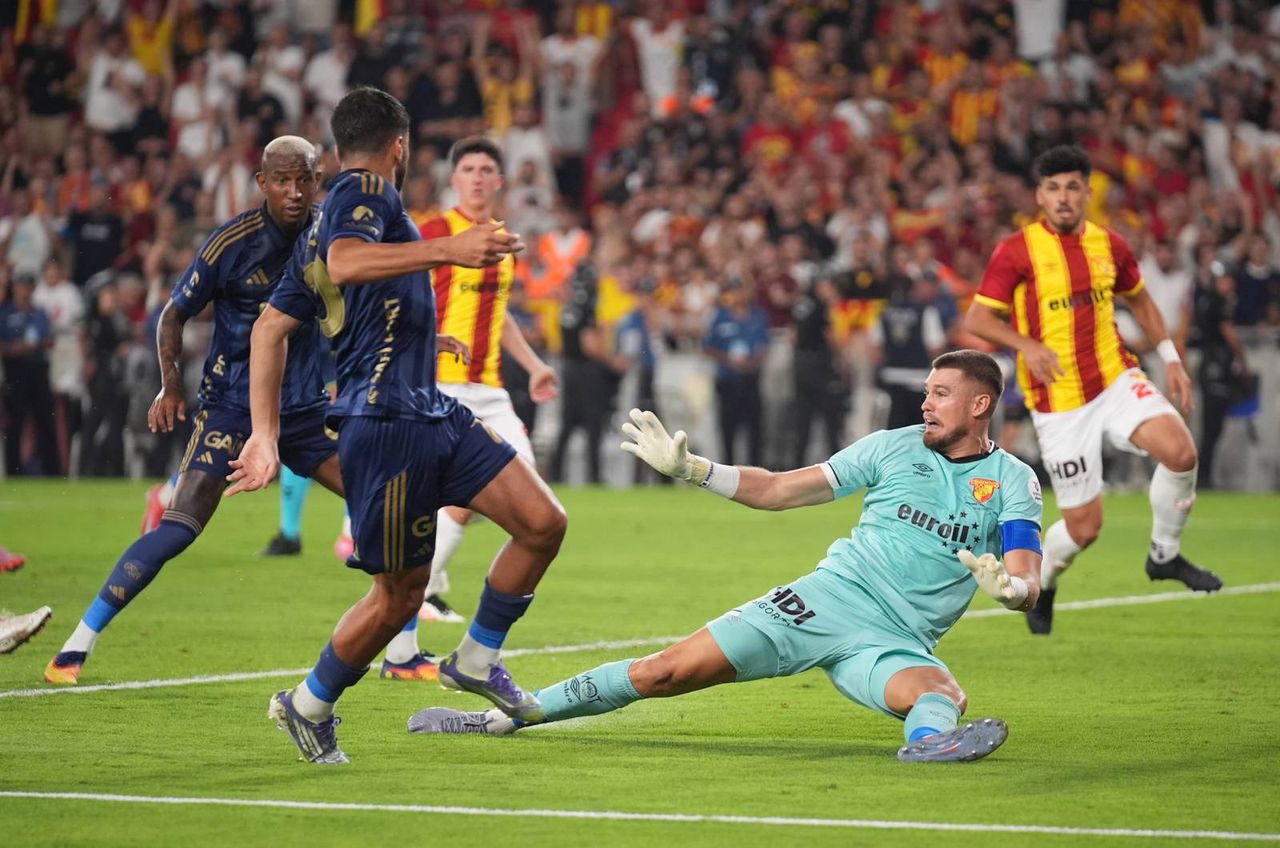 Media. Lech negocjuje transfer Polaka. To byłby powrót po ponad siedmiu latach