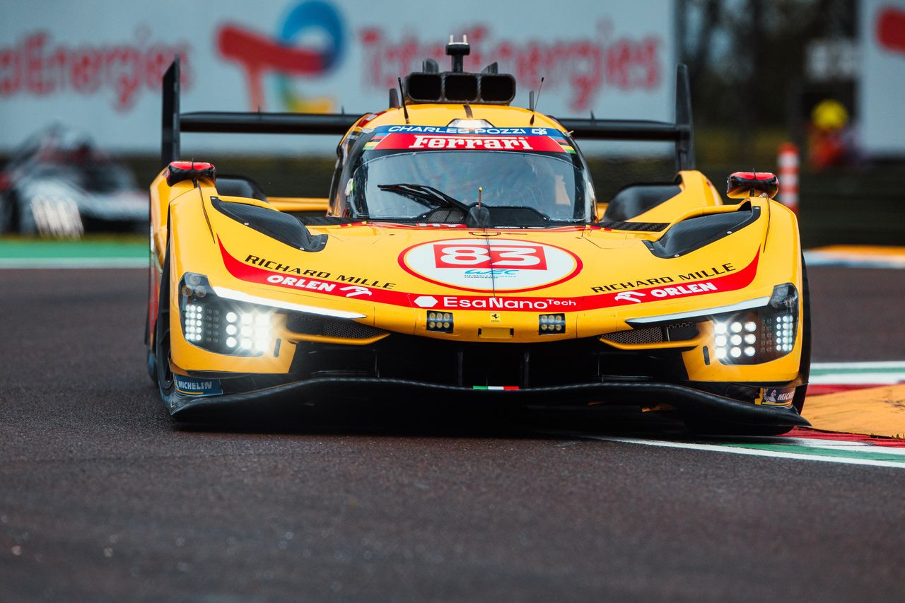 Kubica na drugim miejscu. Świetna forma Polaka i Ferrari