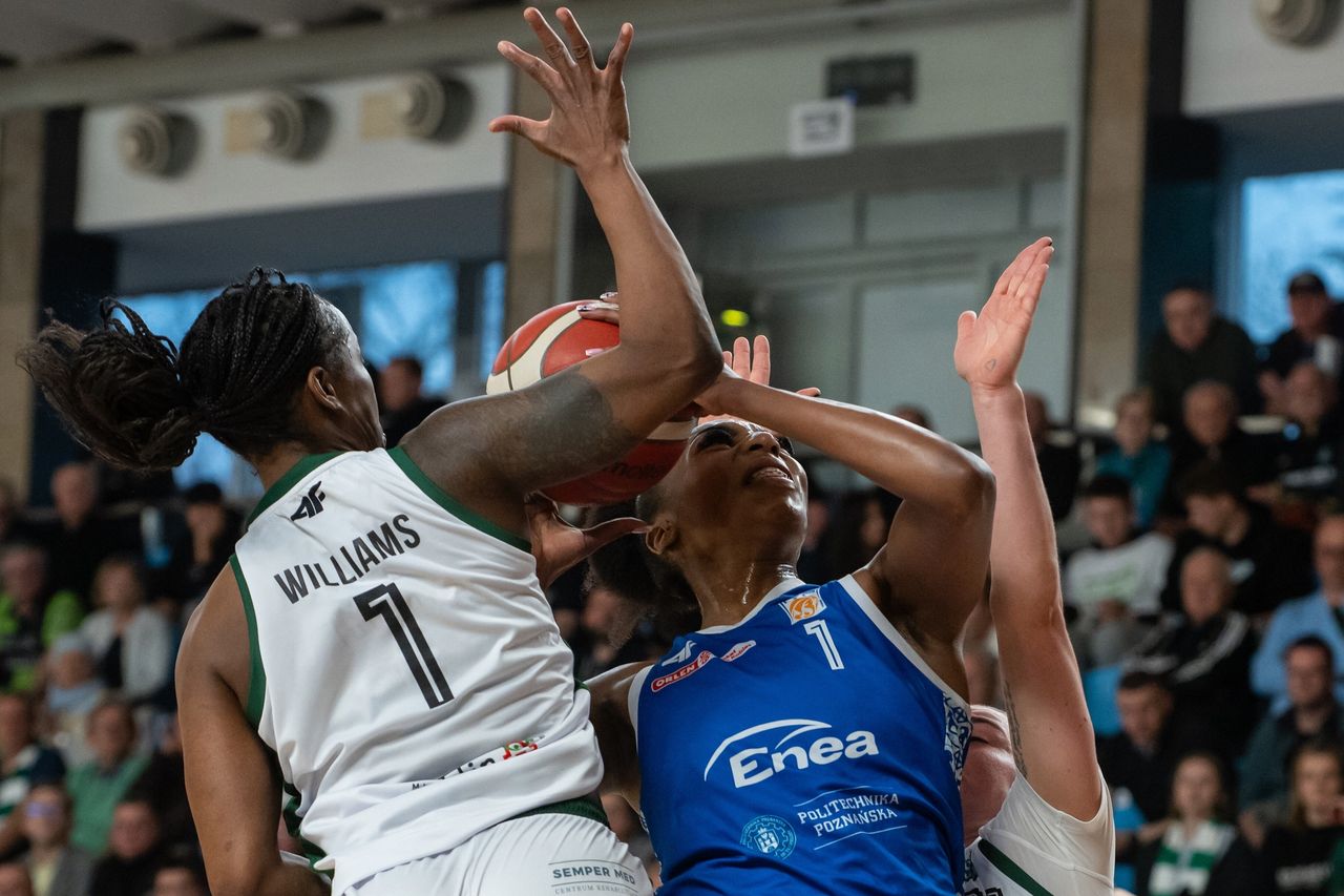 Najpierw odjechały, potem pilnowały. Faworyt zrobił pierwszy krok