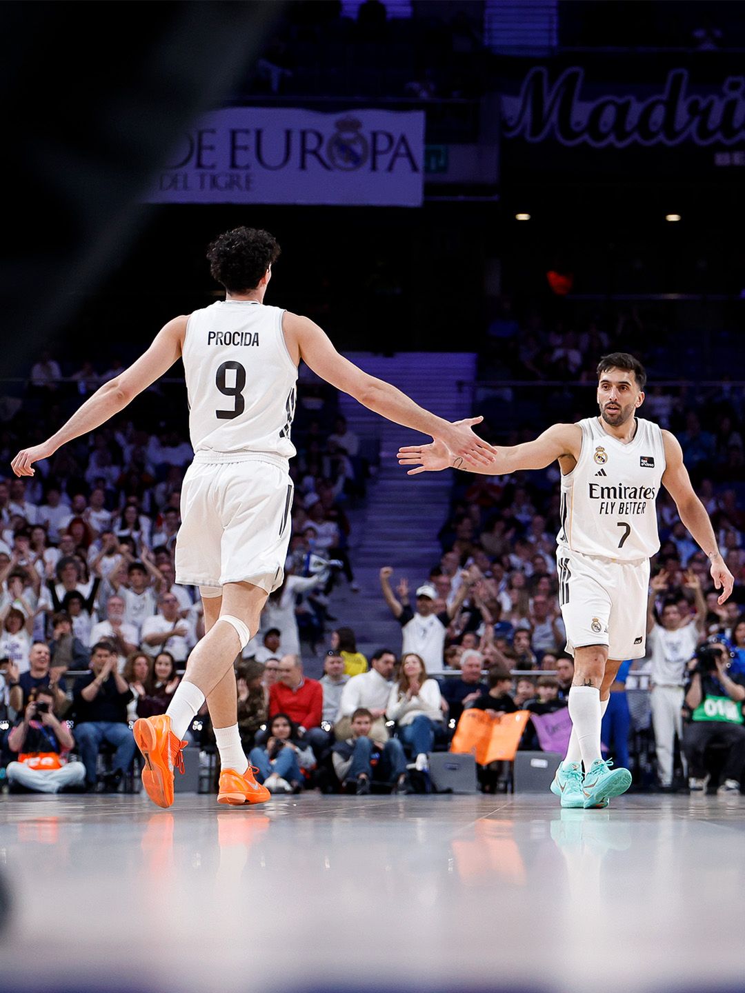 Koszykarskie emocje z Ligą ACB w weekend na żywo w Sportklubie!