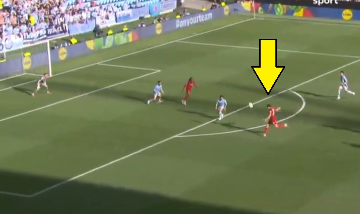 Można to oglądać w nieskończoność. Cudowny gol w Lidze Europy