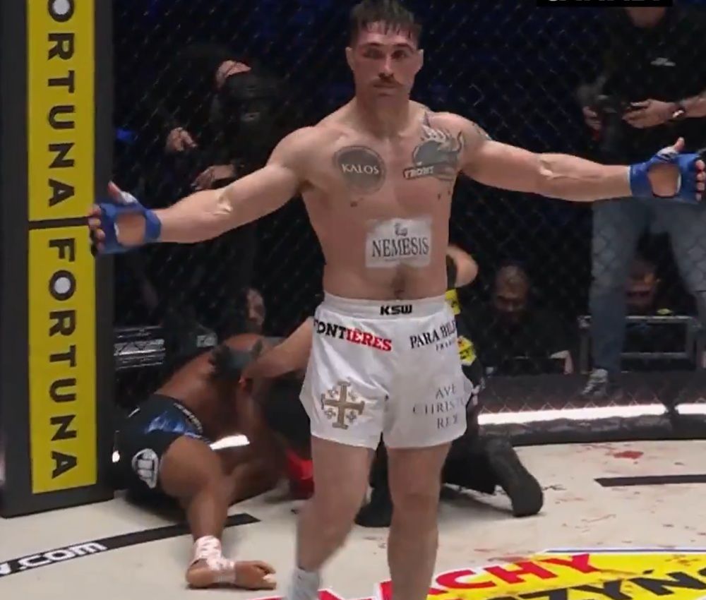 Hugo Deux burzący KSW: kolejna triumfalna wygrana przed czasem