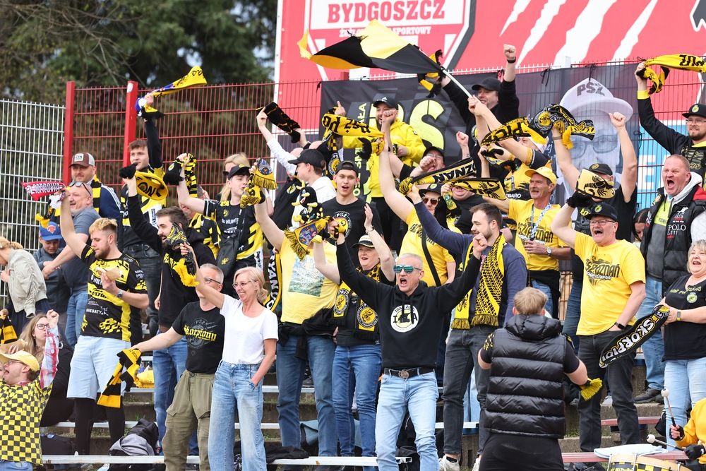 PSŻ Poznań nagradza kibiców