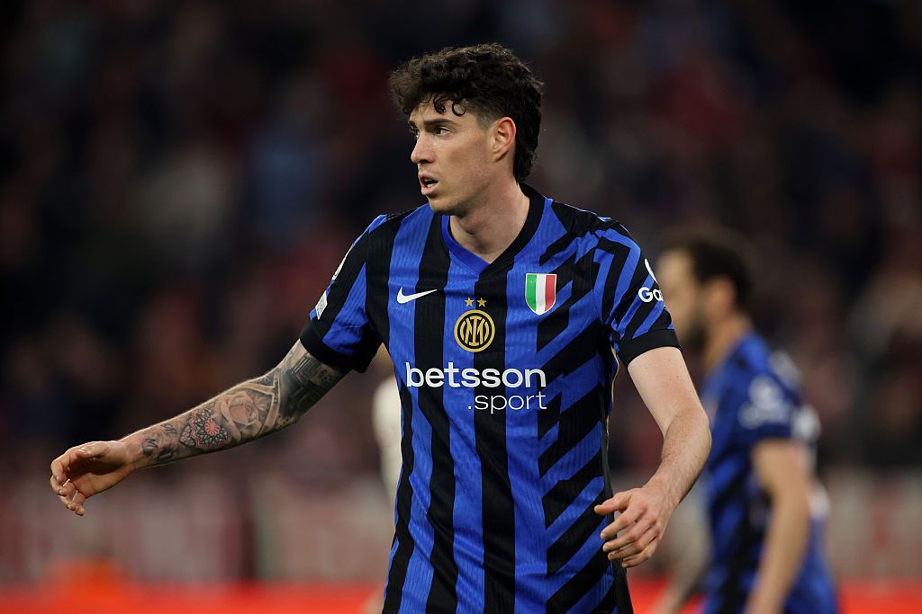 Następca znaleziony? Obrońca jest bliżej Barcelony