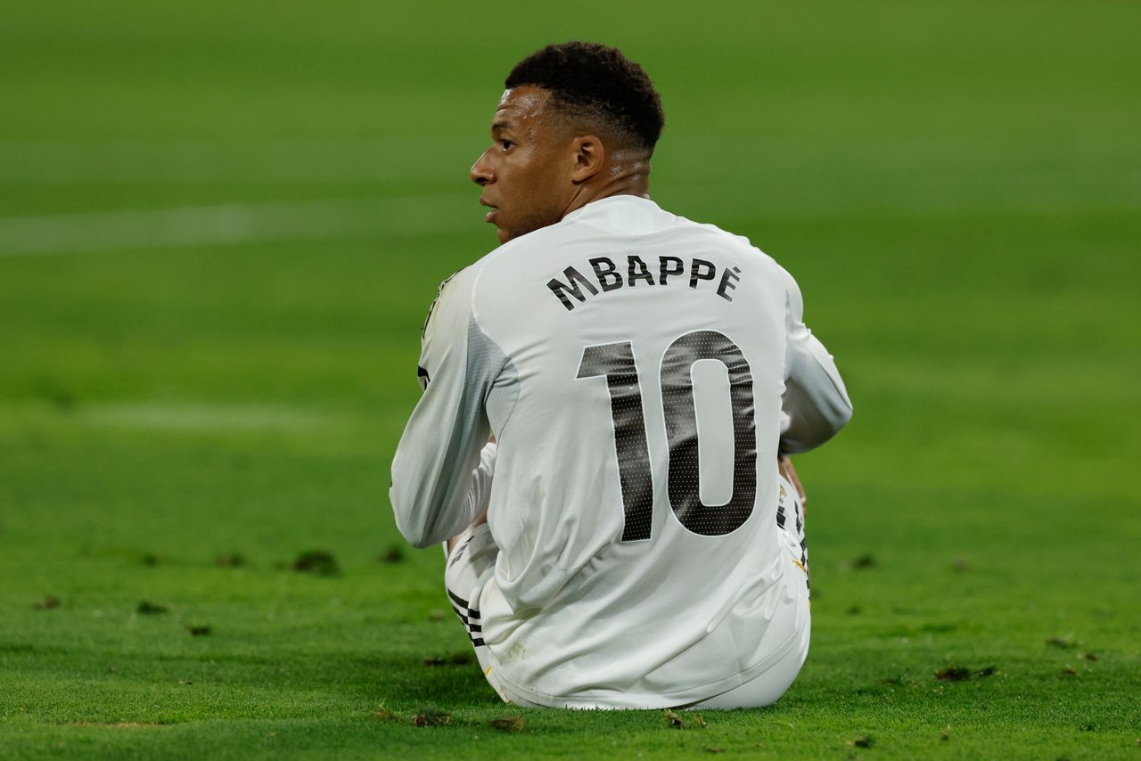 Mbappe opuścił mecz w 89. minucie. To poważny problem dla Realu?