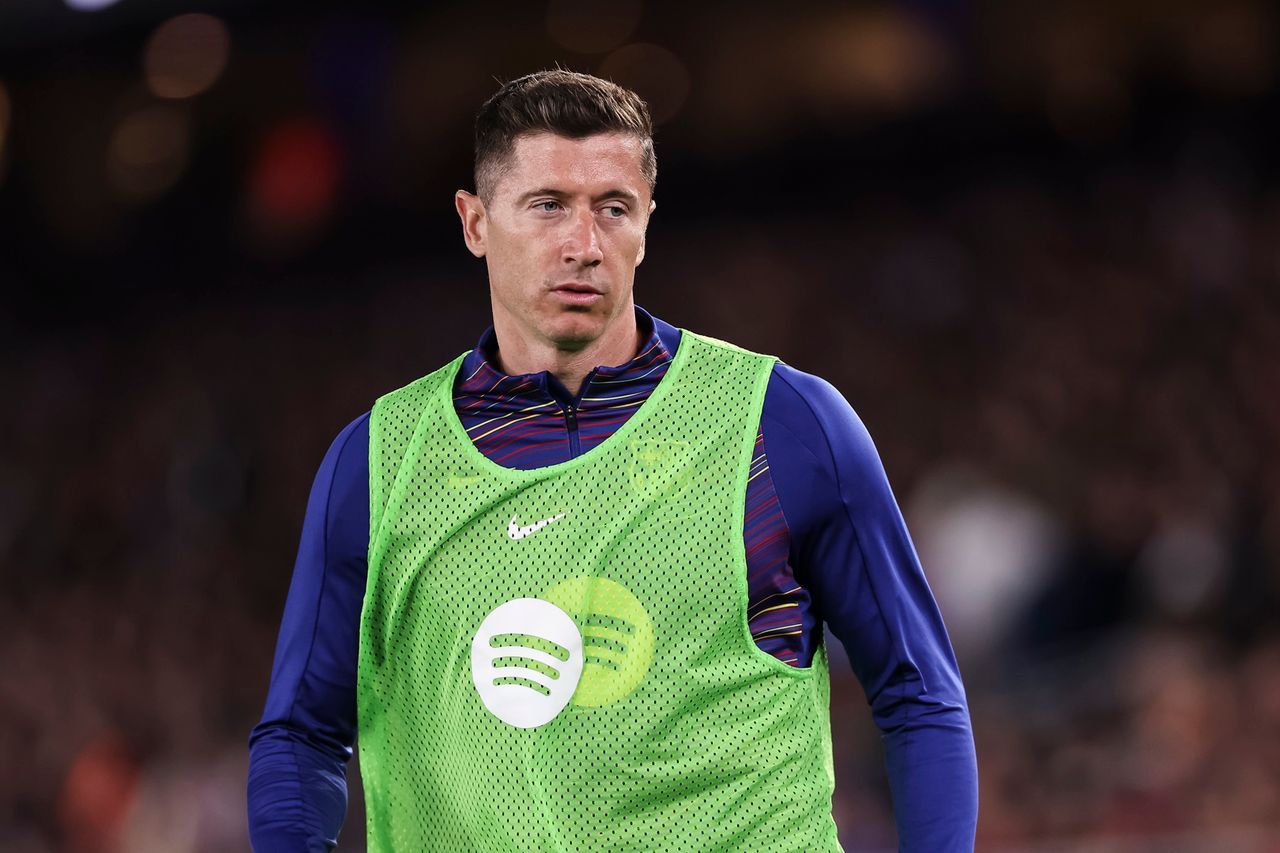 Lewandowski w cieniu: koniec eran w Barcelonie?
