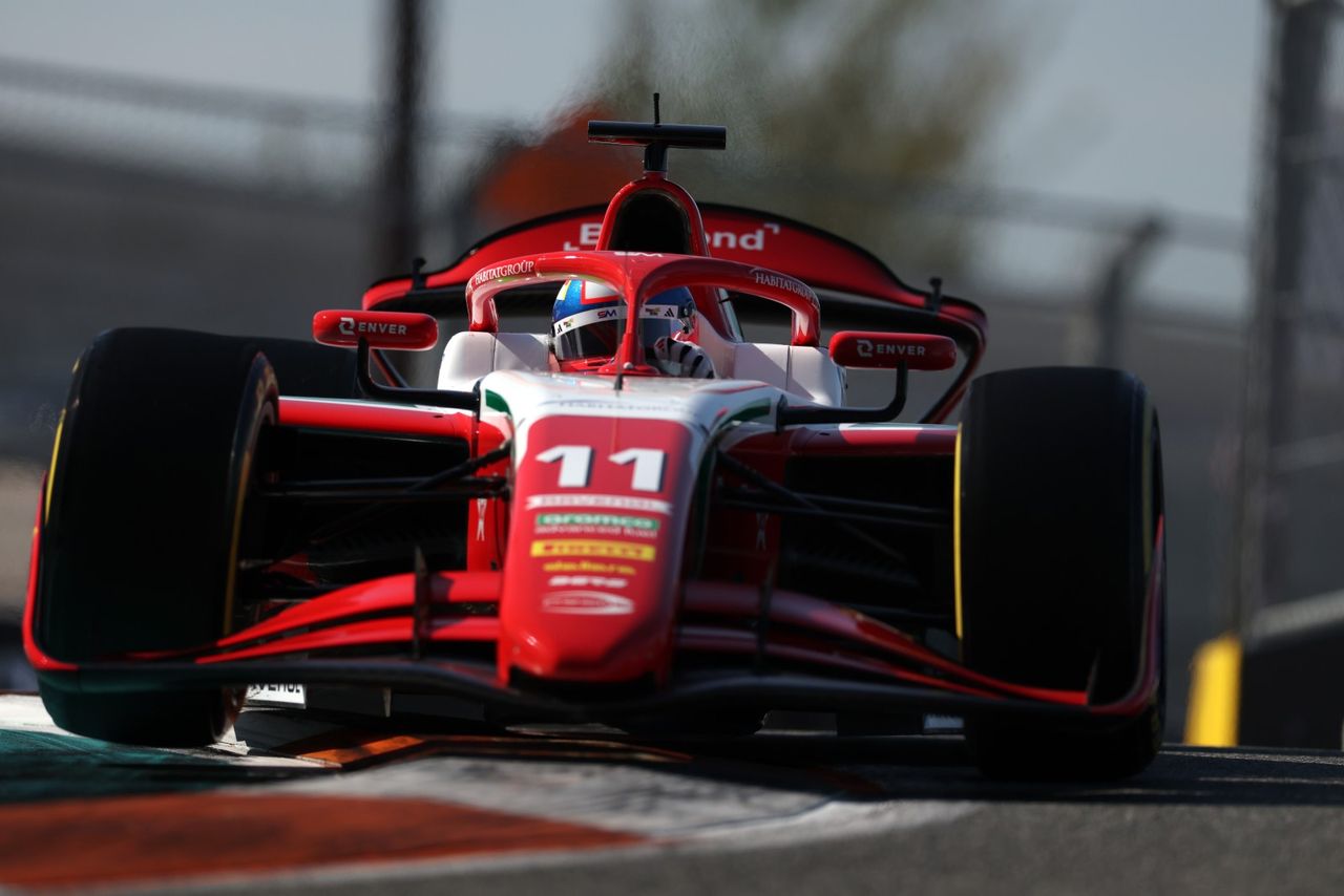 Formuła 2 w Miami: Kto przejmie kontrolę na amerykańskim torze?