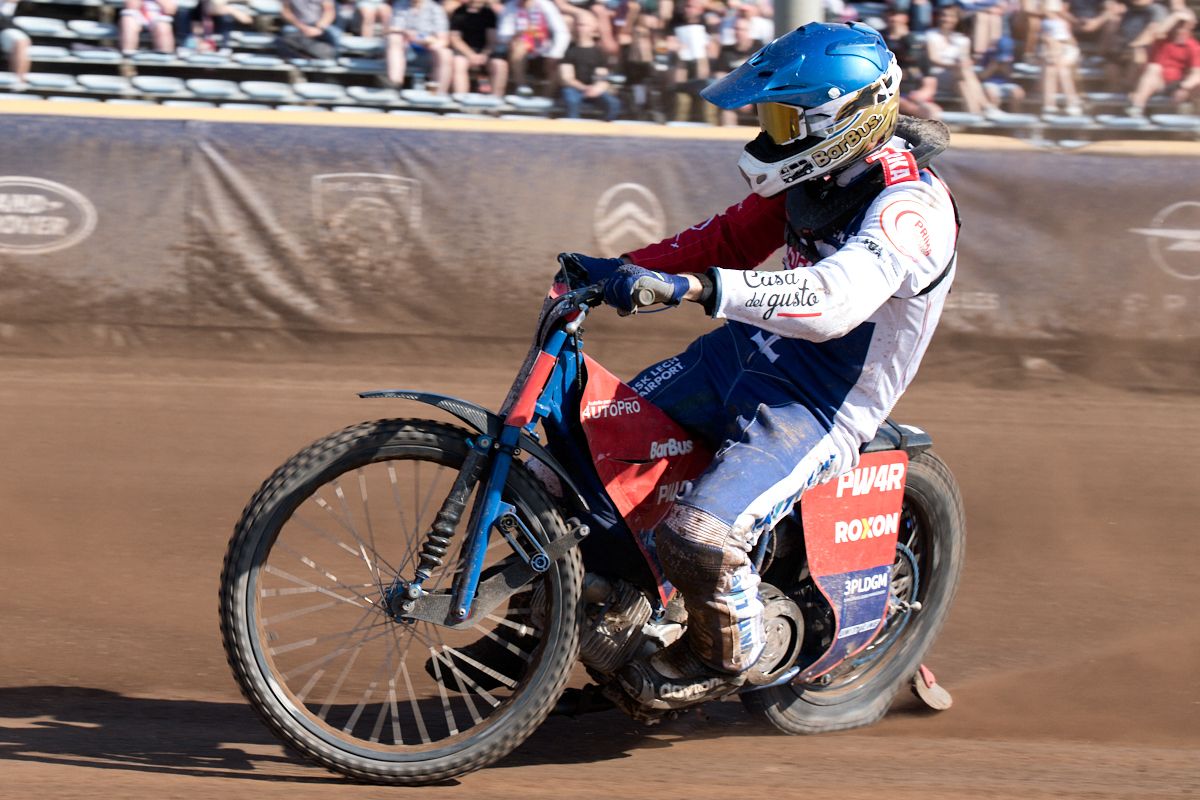 Sensacja w Krakowie: Speedway Kraków zatrzymuje faworyzowane Wybrzeże