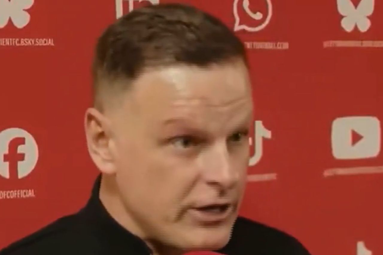 Skandal w Leyton Orient: Trener zmieszał piłkarzy z błotem po meczu