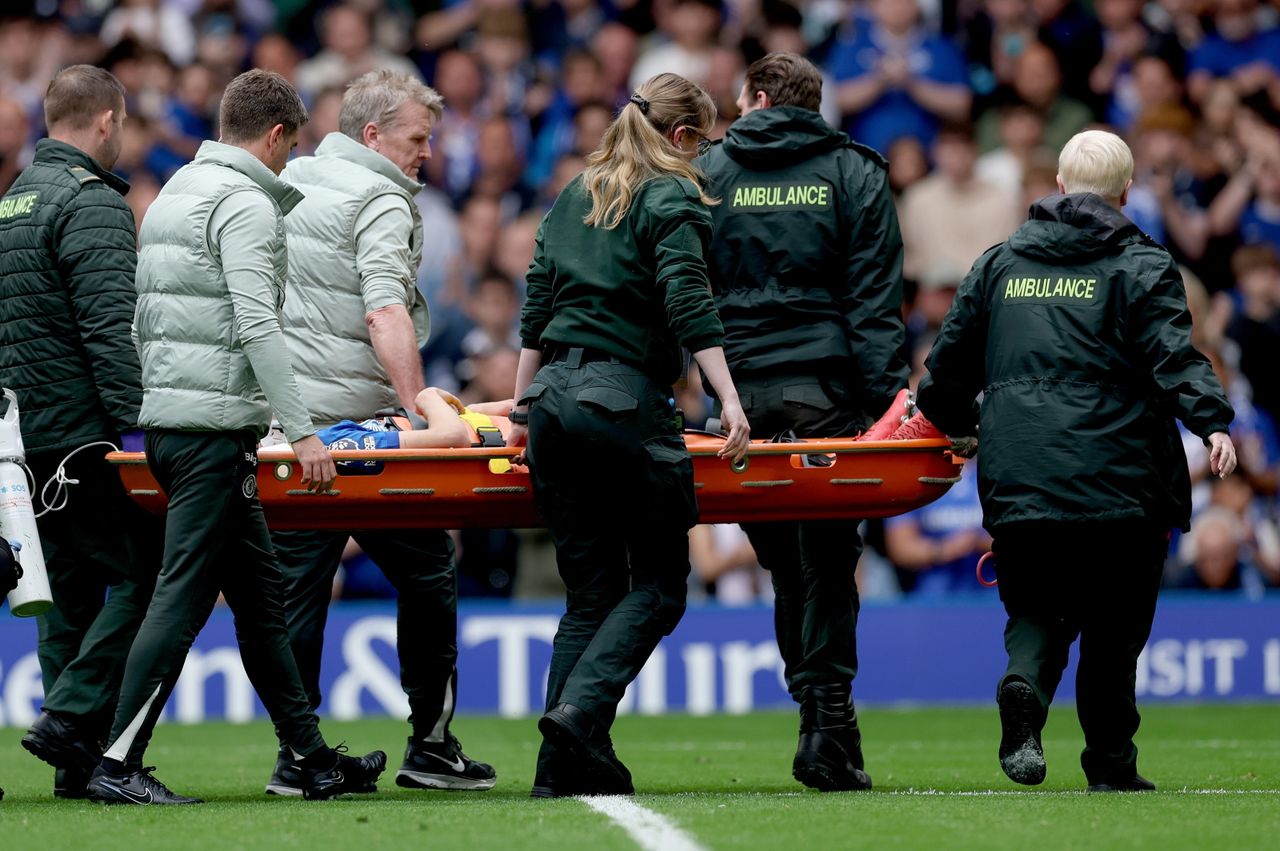 Dramat na Stamford Bridge: 18-letni piłkarz walczył o życie na murawie