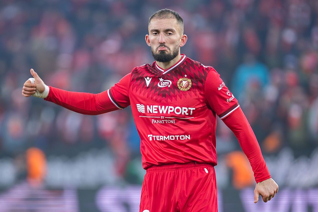 Widzew Łódź czyści kadrę: Andi Zeqiri na wylocie do Szwajcarii?
