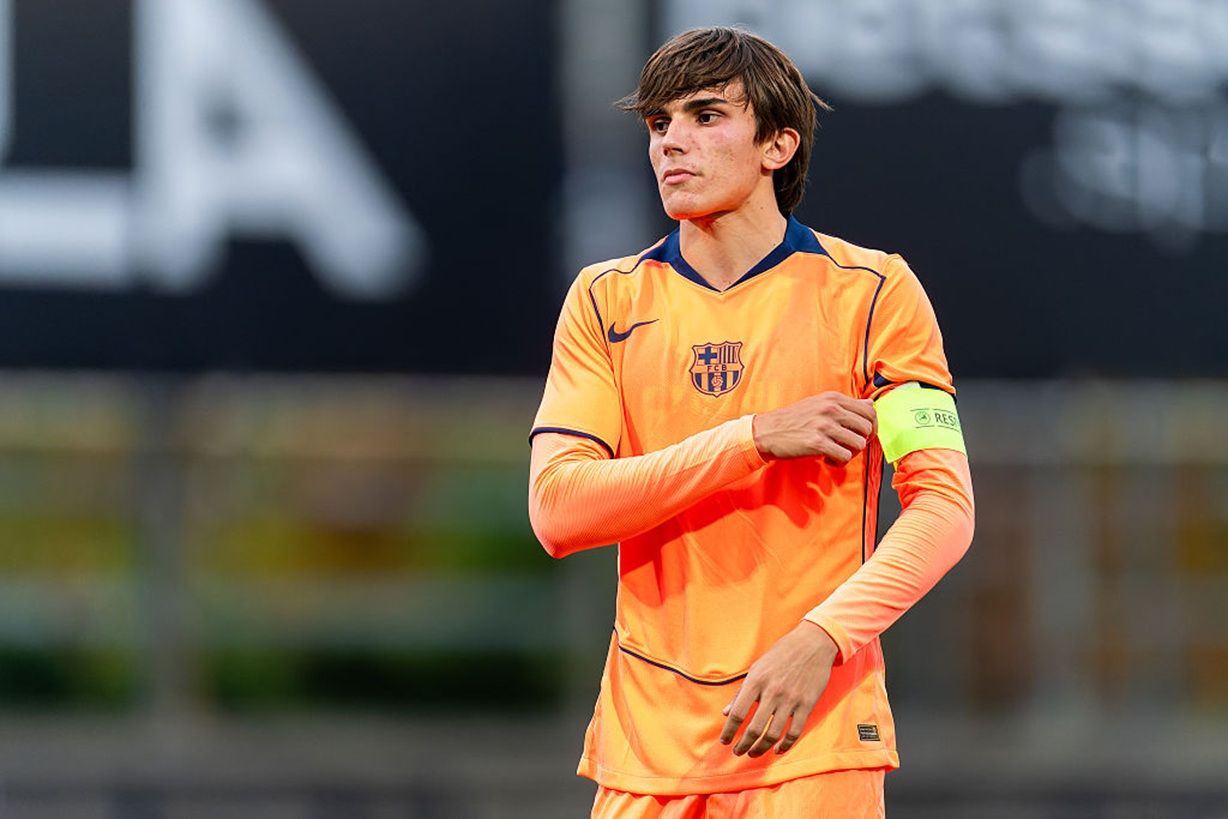 To już niemal pewne. Obrońca odchodzi z FC Barcelony