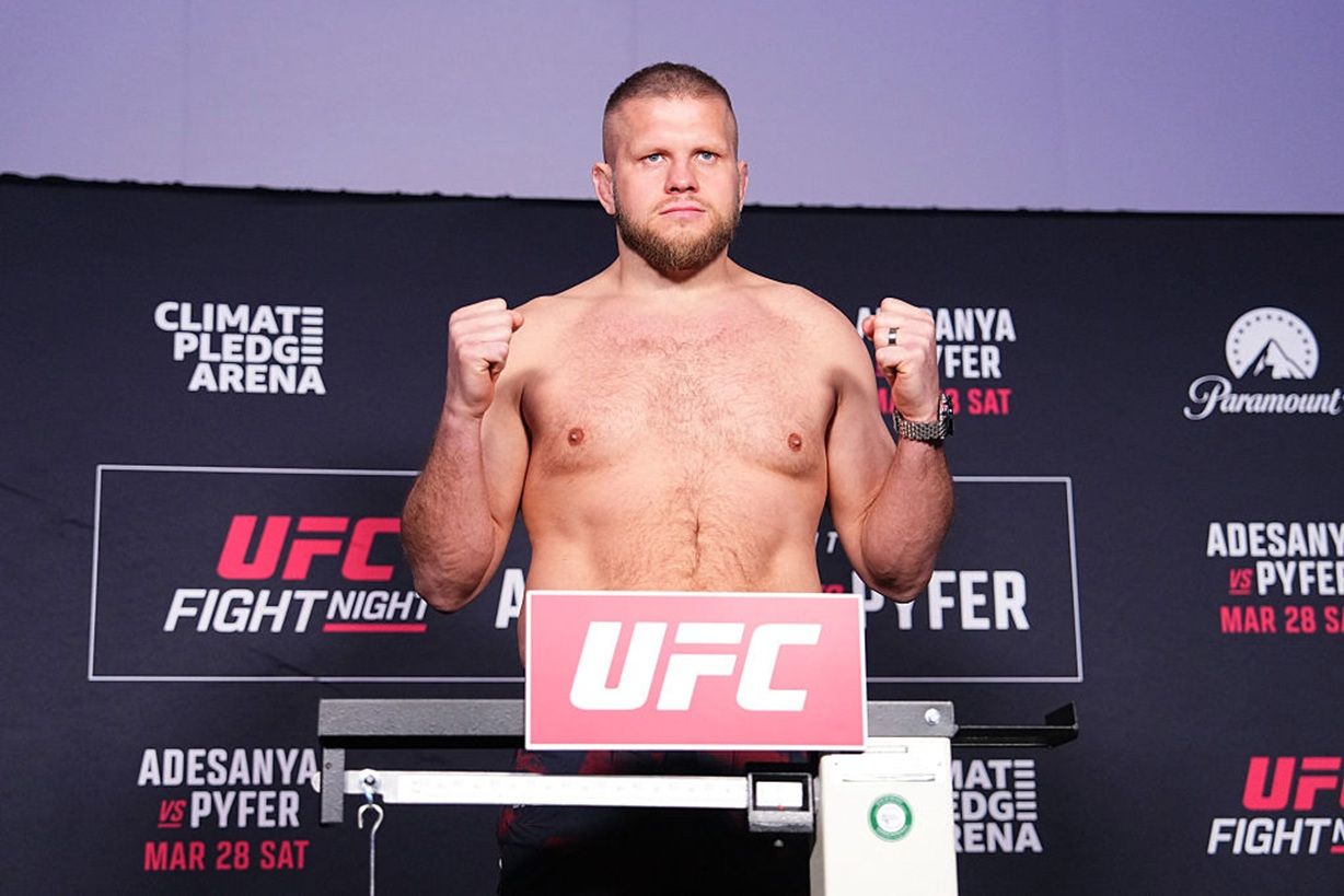 Ujawniono wypłatę Marcina Tybury w UFC