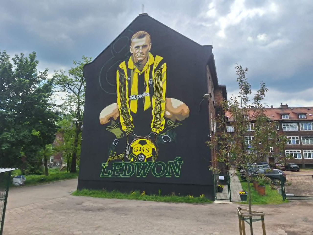 W Katowicach pamiętają o Ledwoniu. Powstał wyjątkowy mural