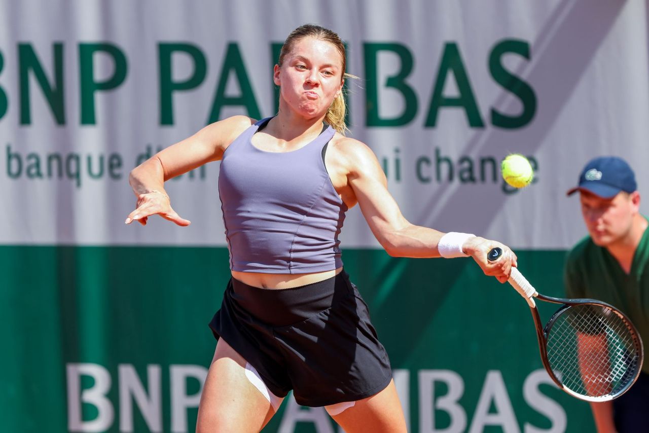 Roland Garros. Gdzie oglądać mecz Maja Chwalińska - Elise Mertens? Będzie w TV? Kiedy start?