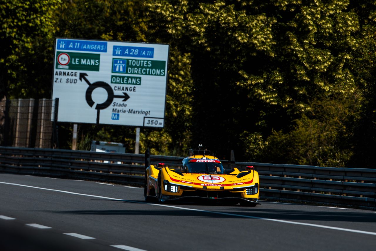 Kubica rozpoczął przygotowania do 24h Le Mans. Niepokojące doniesienia z Francji