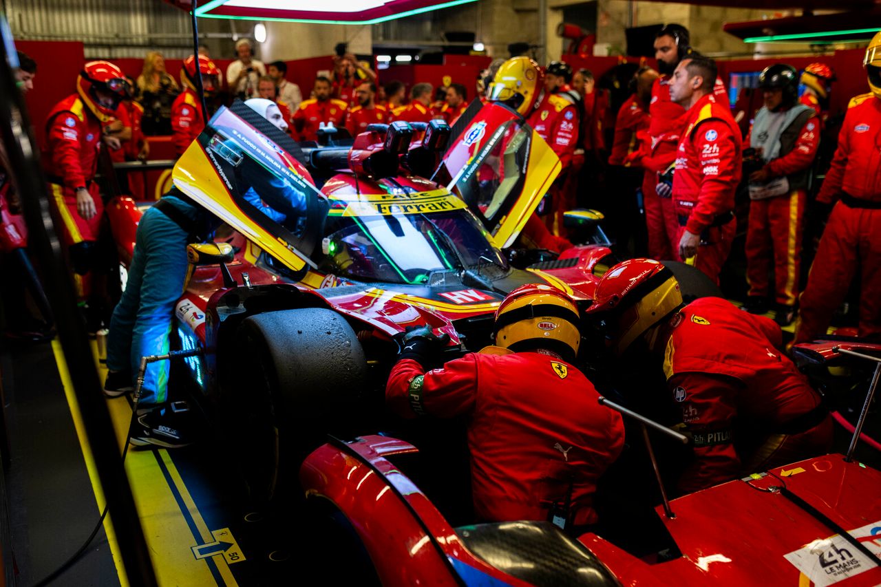 Dramat Ferrari w 24h Le Mans. Kuriozalna awaria