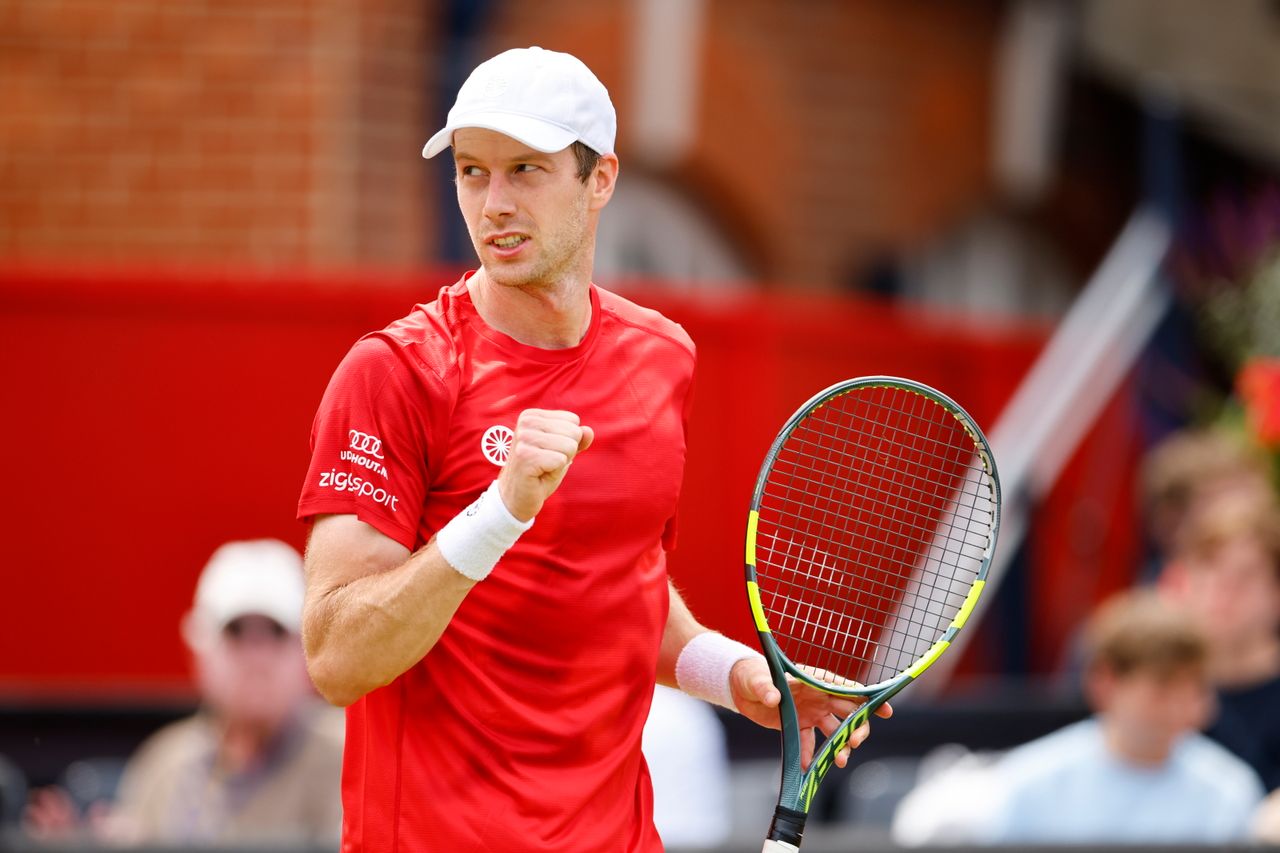 US Open 2026: Chaczanow i Van de Zandschulp w ćwierćfinale po epickich pięciosetówkach