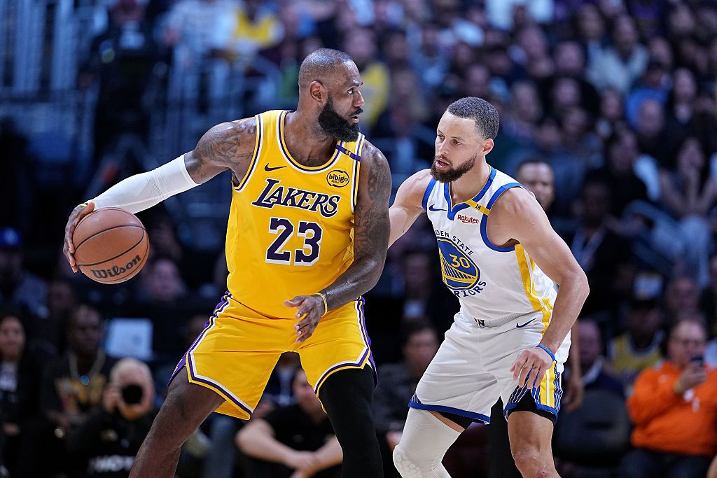 Wyjaśnia się przyszłość LeBrona Jamesa. Lakers szykują transfer