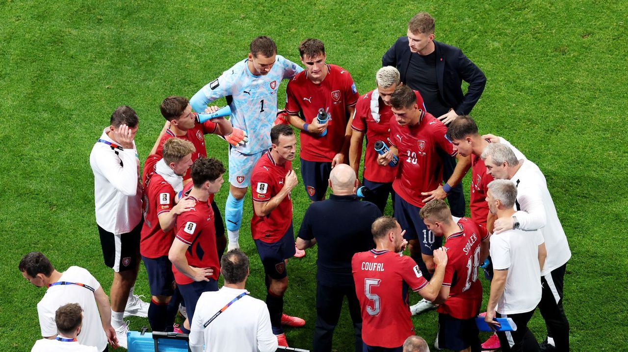 Remis, który boli. Czesi piszą o "marności" i komplikacjach