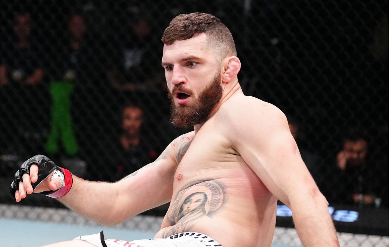 Oleksiejczuk wants 19 more UFC fights, then plans to work on a farm