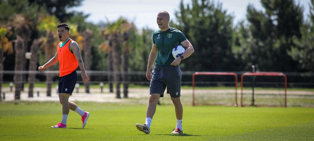 Dawid Szwarga asystentem w GKS Katowice po odejściu z Arki Gdynia