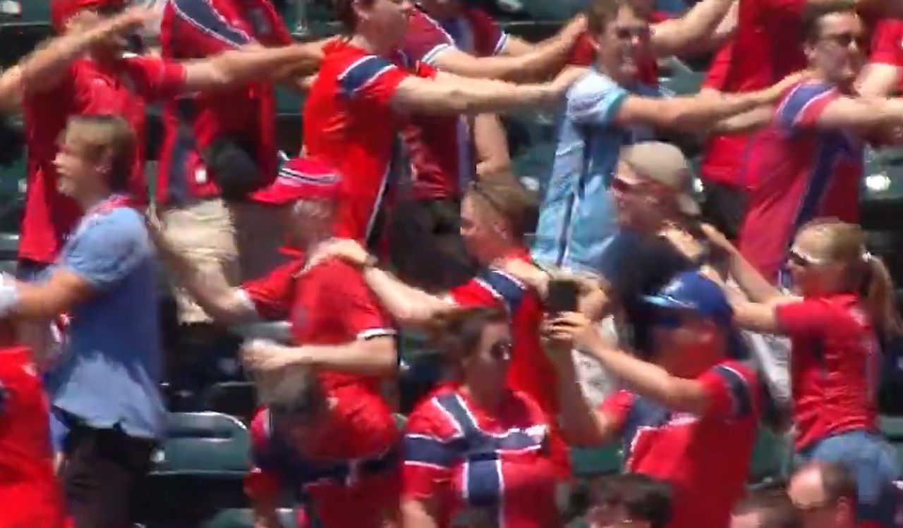 Norwescy kibice urządzili show na meczu baseballa w Nowym Jorku