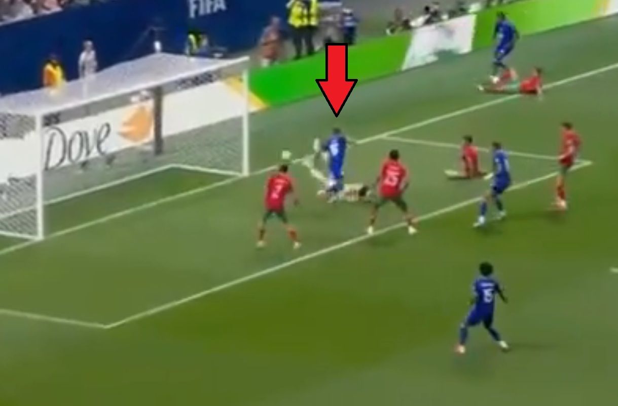 Haiti zaskoczyło Maroko w 10. minucie – gol Josepha (zaliczony jako samobój Bounou)
