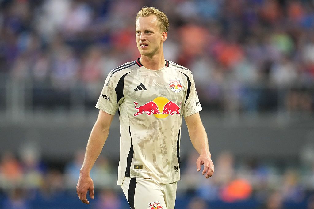 Lech Poznań Eye Gustav Berggren Return from New York Red Bulls