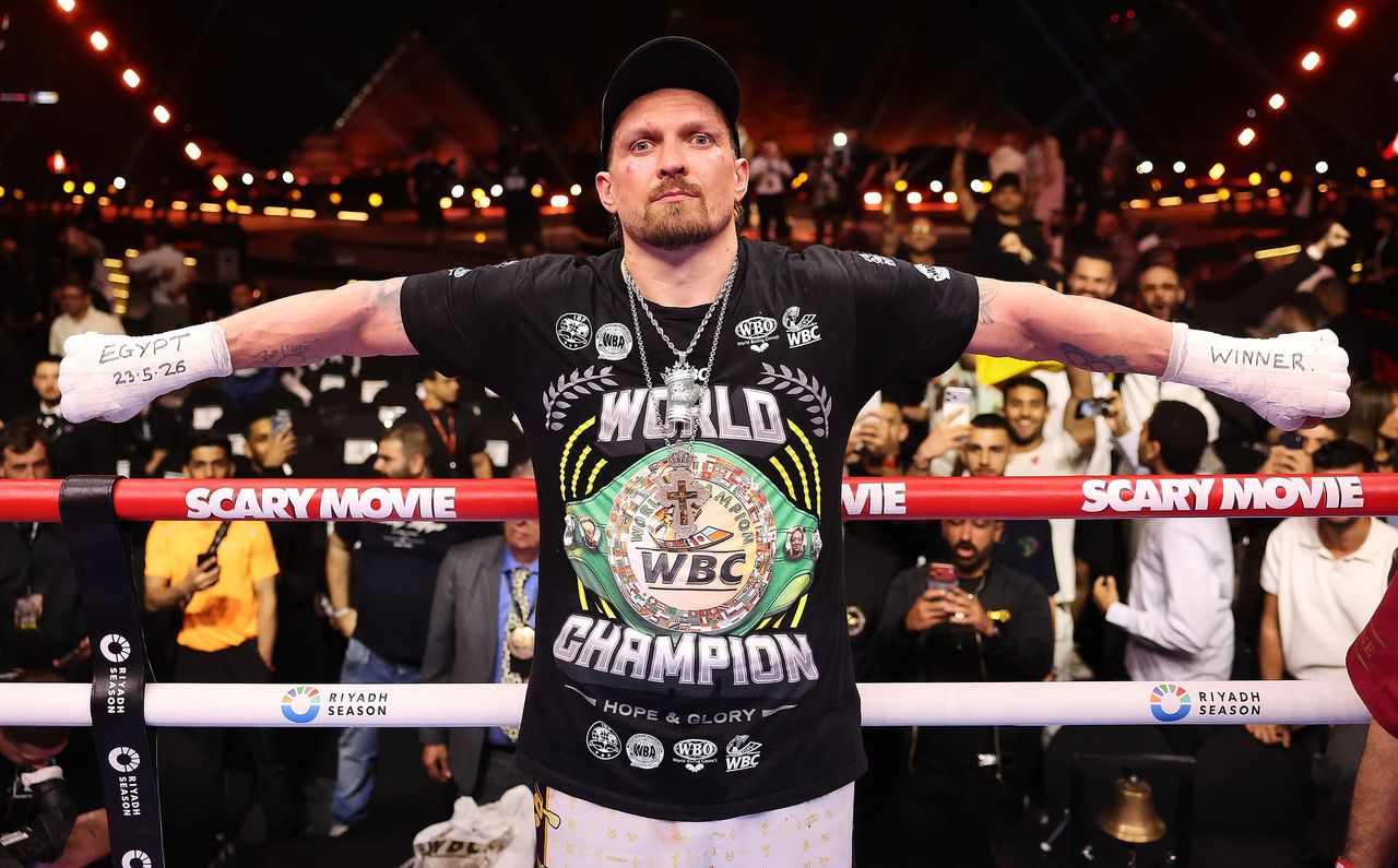 Usyk zrzeka się pasów WBA, WBC i IBF, ale nie kończy kariery