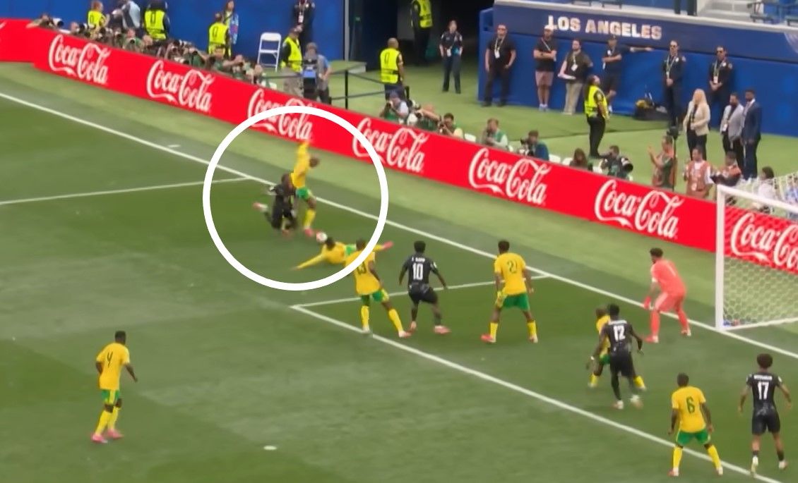 South Africa vs Canada: referee error denies Canada penalty at World Cup 2026