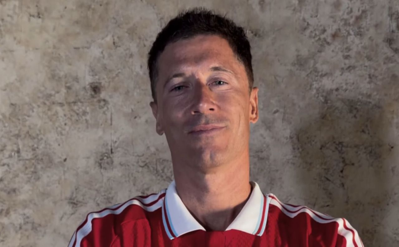 Lewandowski w koszulce Chicago Fire: kapitan Polski przywitał się z nowym klubem