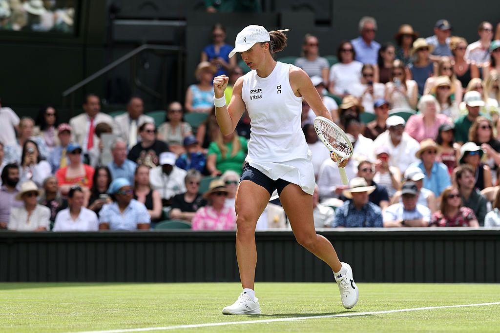 Świątek i Majchrzak grają w czwartek o awans do 3. rundy Wimbledonu