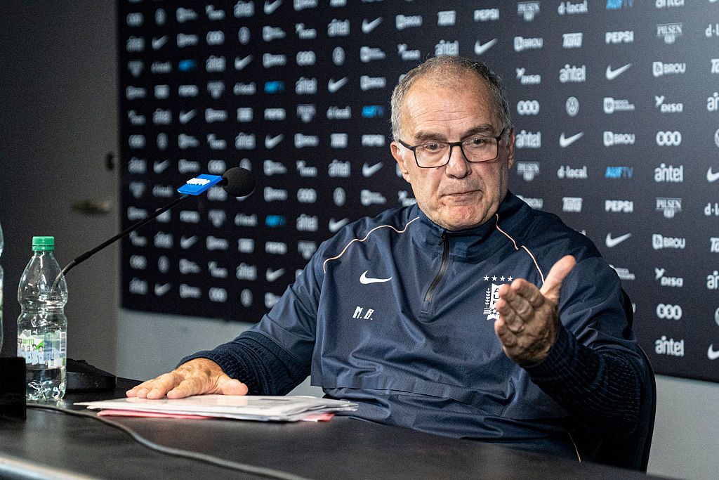 Marcelo Bielsa Resigns After Uruguay's Group-Stage World Cup Exit