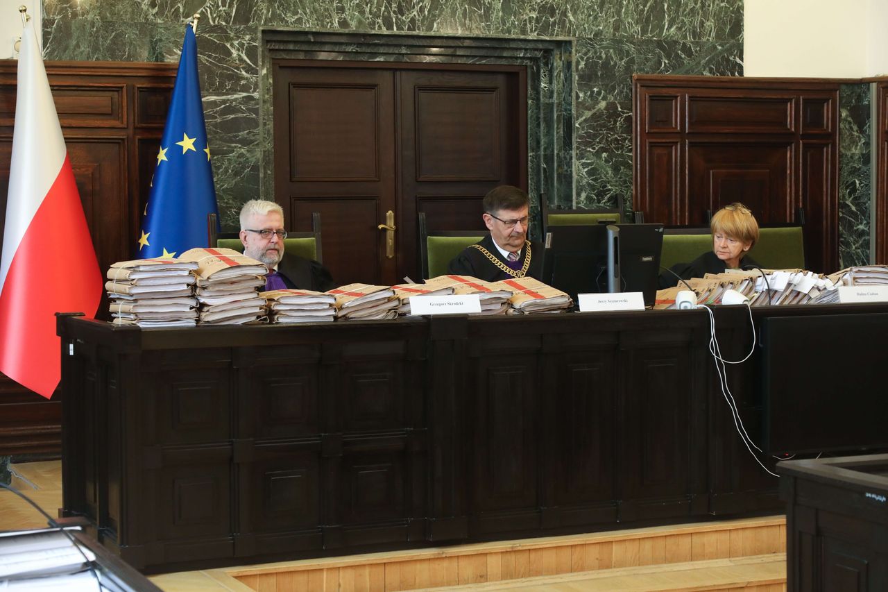 Białystok: Sąd znacznie łagodzi kary dla pseudokibiców