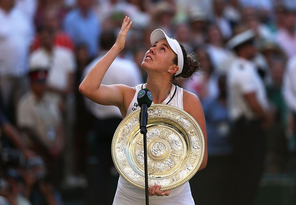 Linda Noskova: Wzruszający triumf i pamięć o zmarłej mamie