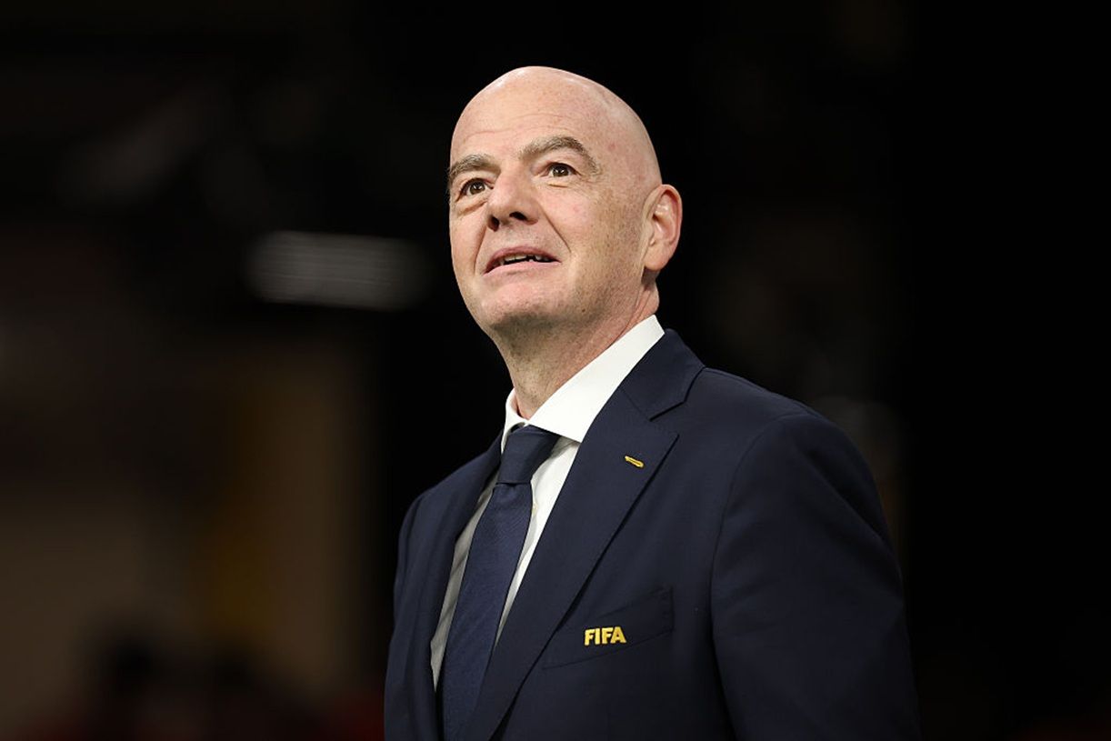 Skarga na Infantino: Czy FIFA łamie zasady neutralności?