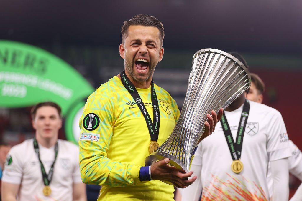 Łukasz Fabiański kończy karierę: emocjonalne pożegnanie bramkarza