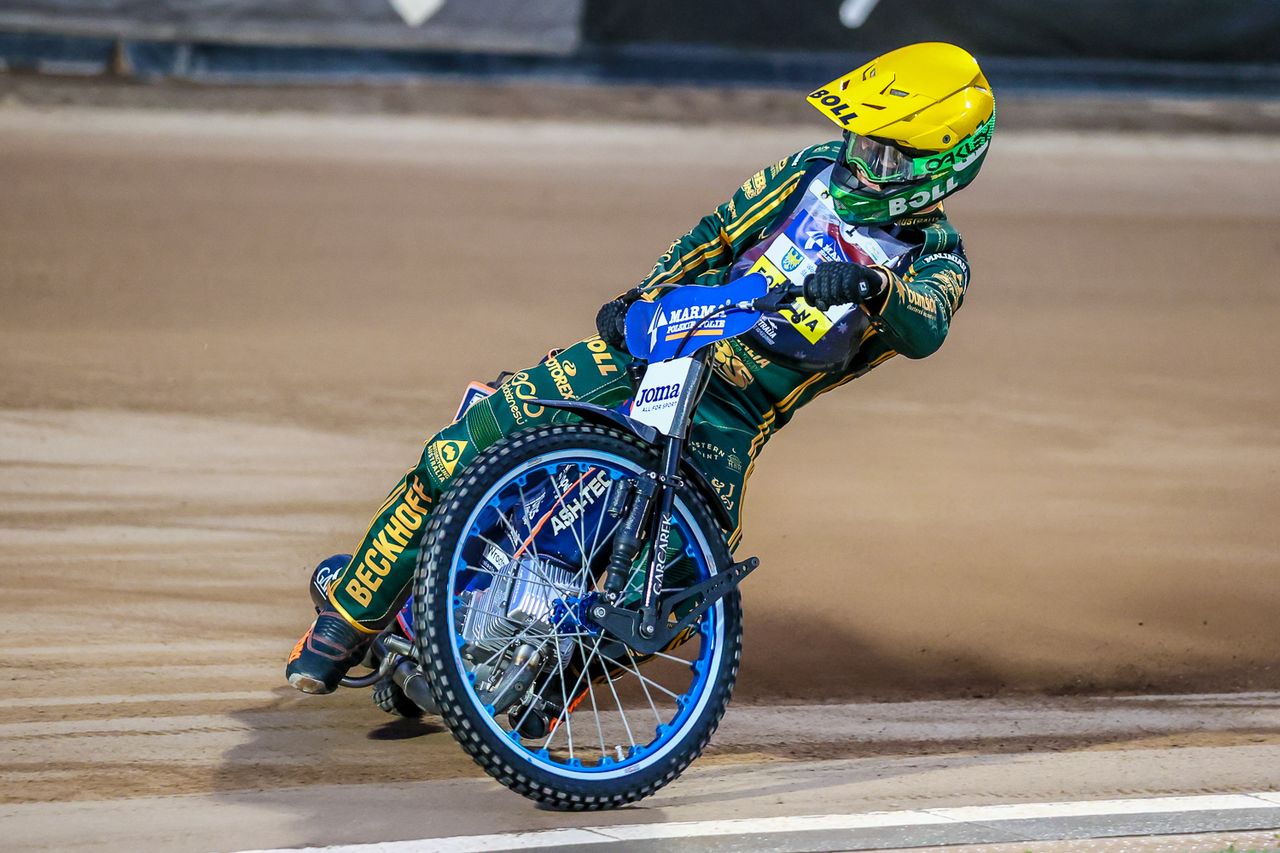 Belle Vue Aces rozgromili Leicester Lions – spektakularny występ Kurta