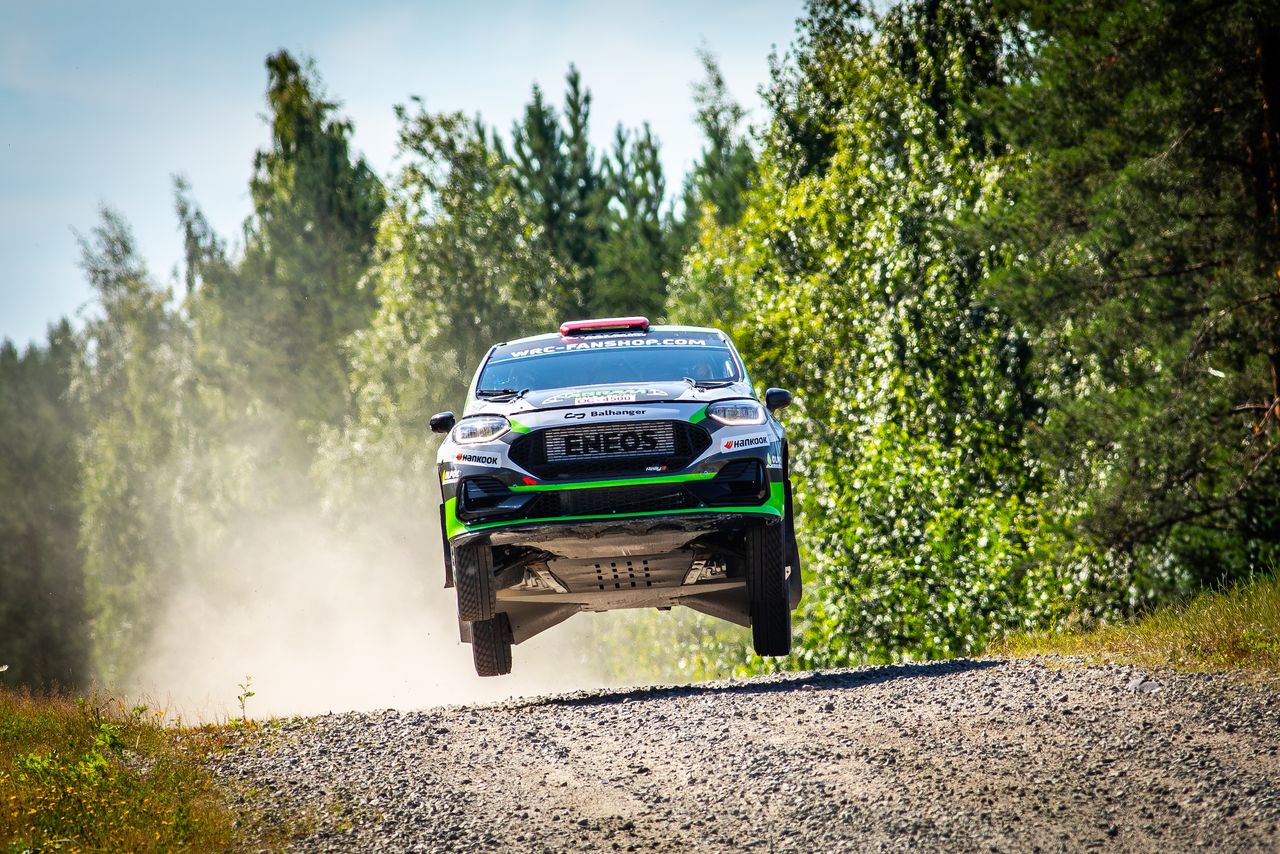 Abramowski i Wróbel w walce o tytuł WRC3 w Rajdzie Finlandii