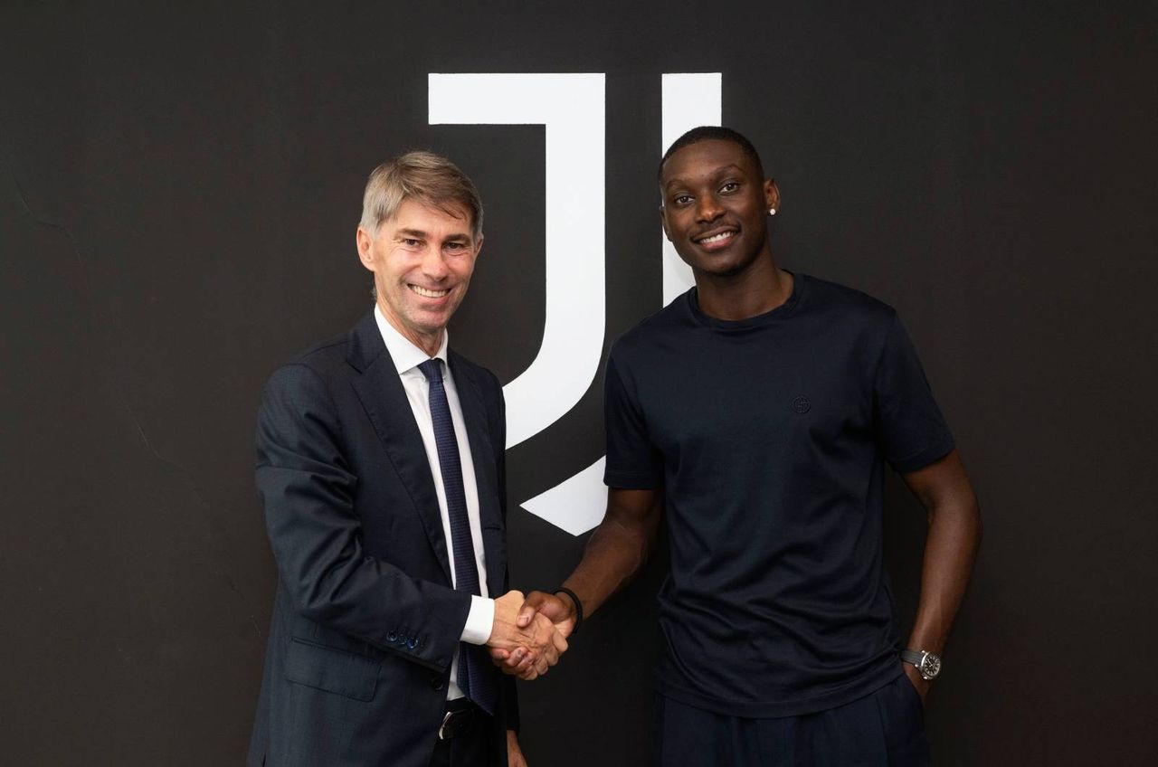 Francuski napastnik powraca do Juventusu – potwierdzone dwa transfery