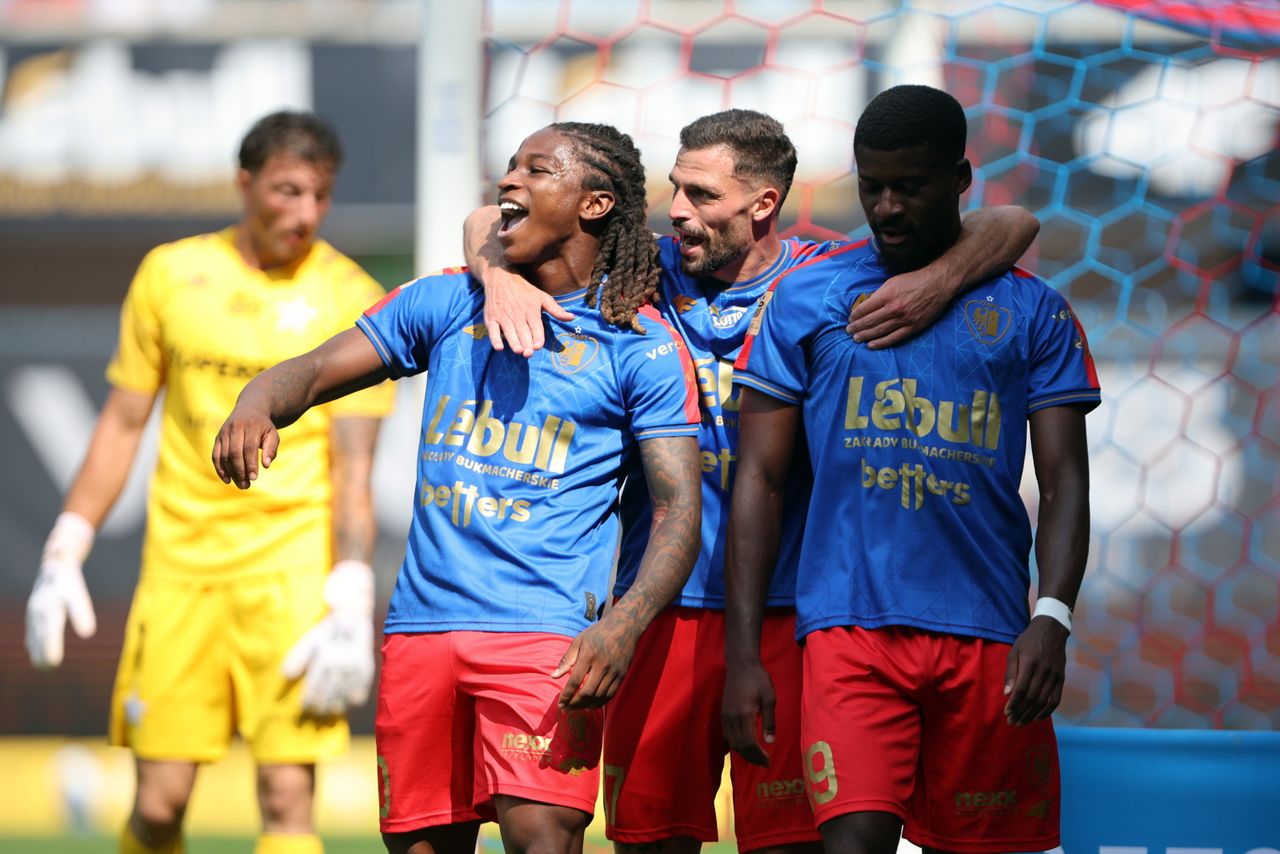 Piast Gliwice zainteresowany nigeryjskim pomocnikiem Timipere Eboh