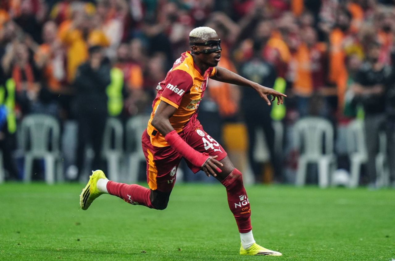 Osimhen w Al-Hilalu? Saudyjski gigant gotów zapłacić rekordową kwotę za gwiazdę Galatasaray