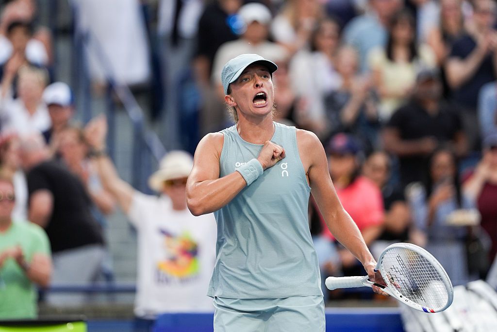 Iga Świątek dominuje tenis światowy: 26-5 w finałach i rewolucja w polskim sporcie