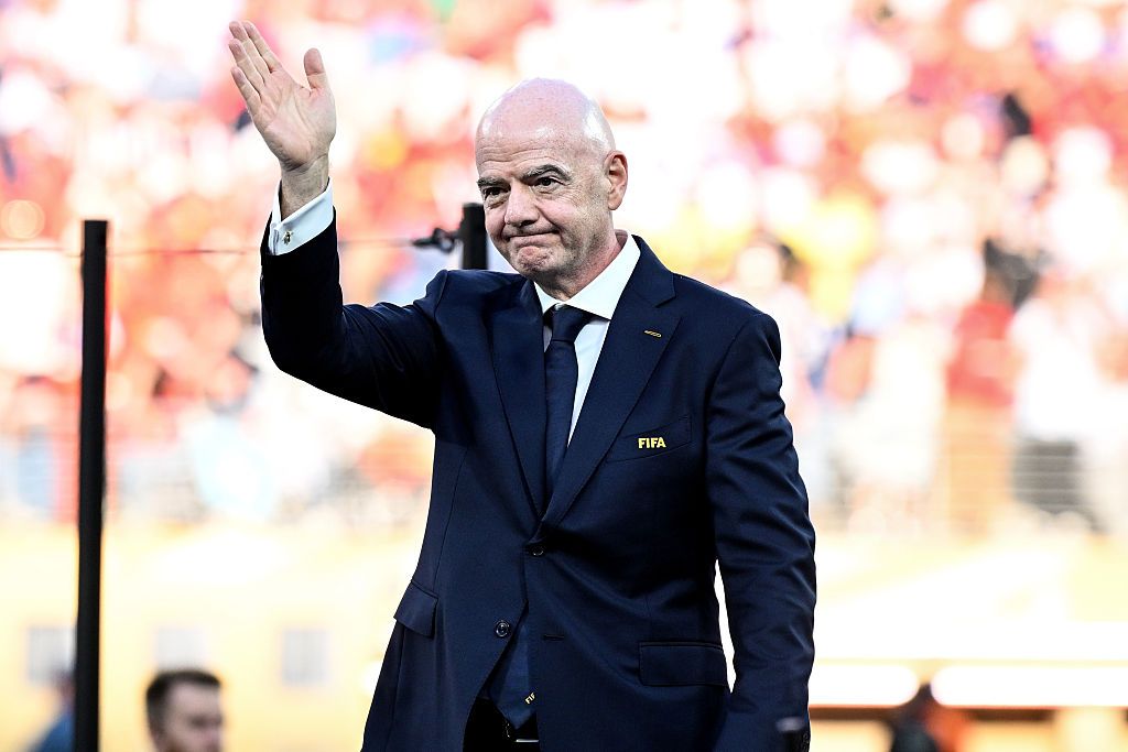 Infantino na skraju upadku: Tajne głosowania, afrykańska zdrada i plan UEFA