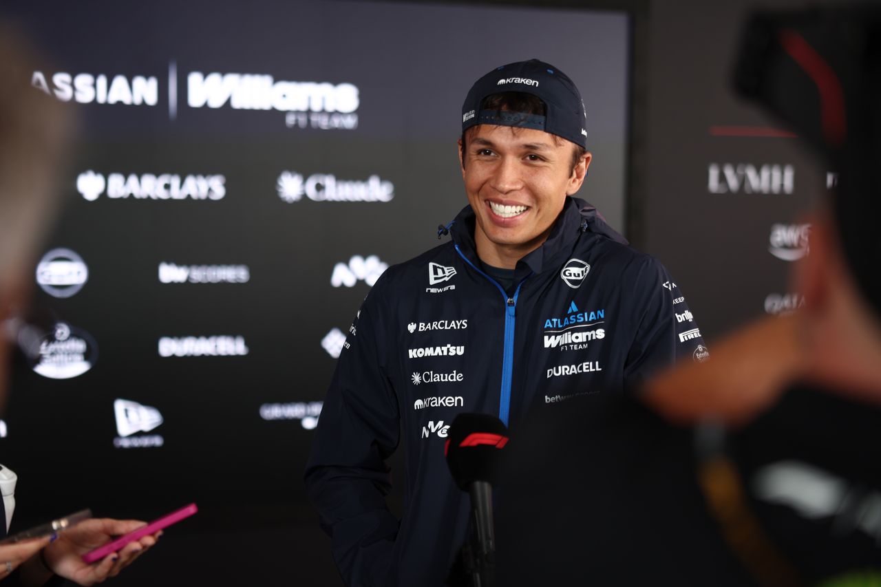 Alexander Albon w Williamsie na 2027: Jak krótkie przedłużenie zmienia grę w F1
