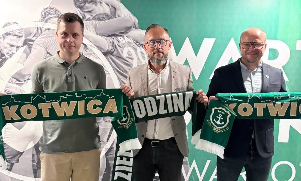 Warta Poznań i Kotwica Kórnik: Jak III-ligowiec staje się akademią dla beniaminka I ligi