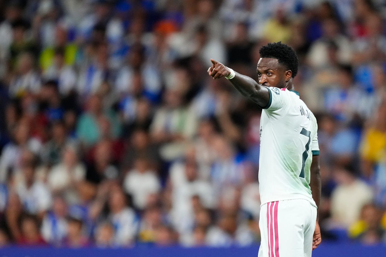 Espanyol uderza w Viniciusa. "Po ilu nurkowaniach pokazuje się żółtą kartkę?"